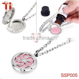 Diffuser Pendant Necklace Jewelry Cross Pendant Locket Jewelry Aromatherapy Necklace Diffuser Pendant Design thumbnail-4