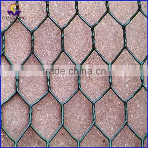 Price List Pvc Coated Chicken Hexagonal Wire Mesh for Chicken thumbnail-3