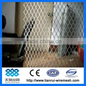 Galvanized Expanded Wire Mesh Roll (ISO) thumbnail-1