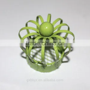 Decorative Crown Shape Gift Packaging thumbnail-1