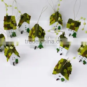 Home Decorations Miniature of Ten Houses of Green Roofs thumbnail-2