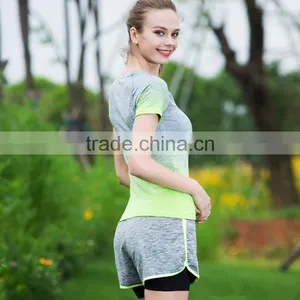 Zm10725a New Women Yoga Wear Running Workout Clothes Two-piece Outfit Shorts Fitness Yoga Wear thumbnail-4