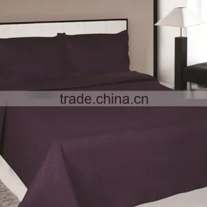 Chinese New Design China Colorful Home Textiles Ultrasonic Quilt Pigment Quilt Made in China thumbnail-1