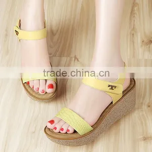 Latest Design Open Toe Mid Heel Wedge Sandals thumbnail-1