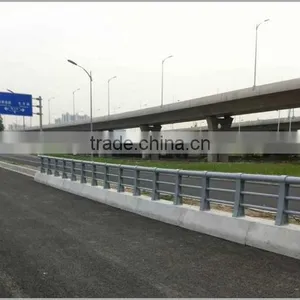 Galvanized Road Safety Barrier Steel Fence Post Pole for Highway Quality Choice thumbnail-3