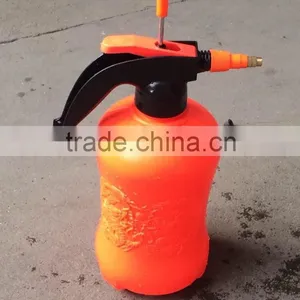 Small Hand Operated Garden Sprayer thumbnail-1