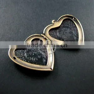 39mm Big Flower Heart Shape Vintage Style Antiqued Bronze Flower Photo Locket DIY Pendant Charm Jewelry Supplies 1131052 thumbnail-3
