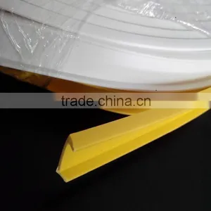 u Shape PVC Trim Edges/U Molding PVC Edge thumbnail-1