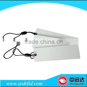 RFID Clothing Plastic Hang Tags/RFID Plastic Hang Tag for Clothing thumbnail-2