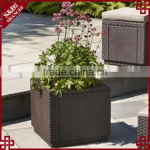 UV-resistant Outdoor Garden Resin Rattan Square Garlic Planter Sale thumbnail-1