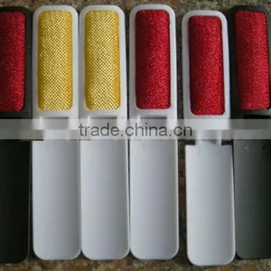 Plastic Travelling Lint Brush thumbnail-1