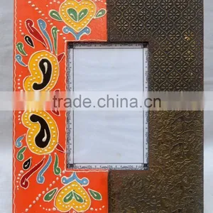 Indian Handicraft Hand Painted Metal Fitted Wooden Photo Frame thumbnail-1