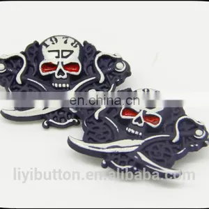 Decoration Painted Color Metal Garment Label, Nice Quality With OX-head Logo Zinc Alloy Garment Label thumbnail-6
