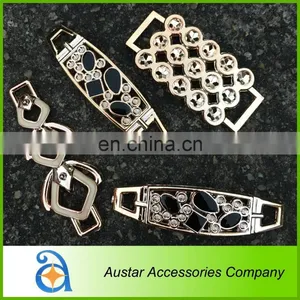 Plastic Shoe Clips for Shoe and Bags thumbnail-1
