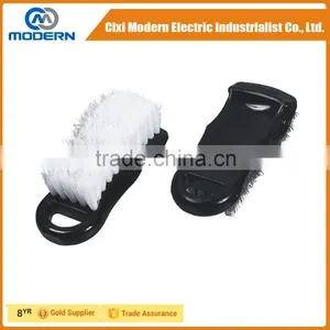 6'' Mini Car Wash Brush thumbnail-1