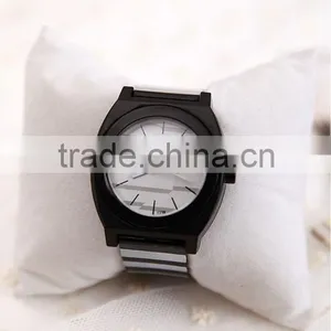 Fashion Black and White Stripes Sport Watch thumbnail-1
