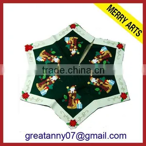 China New Style Home Decor Chrismas Tree Skirt Cheap Decorative Christmas Tree Skirts Wholesale thumbnail-1
