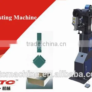 Rigid Box Corner Pasting Machine For Box Corner Gluing thumbnail-1