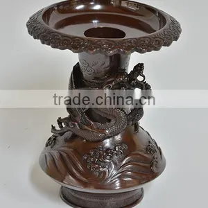 Dynamic Three-dimensional Grave Candle Holder With Great Details thumbnail-2