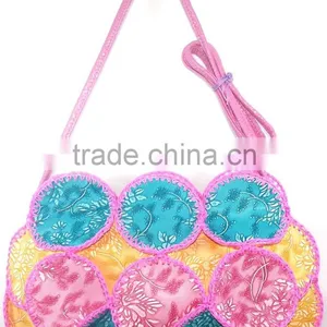 New Arrival Leather Shoulder Bag Good Quality Light Weight Cowhells Material Durable thumbnail-1