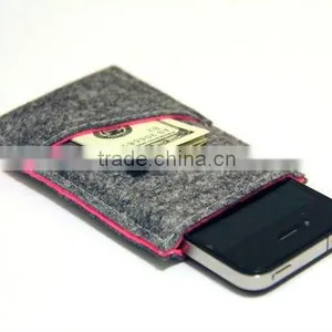 Designer Felt Pouch for Apple Iphone4/4s/5 thumbnail-1