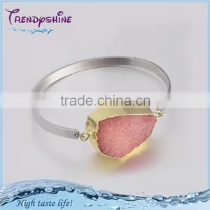 Fashion Women's Silver Stainless Steel Quartz Bracelet thumbnail-1