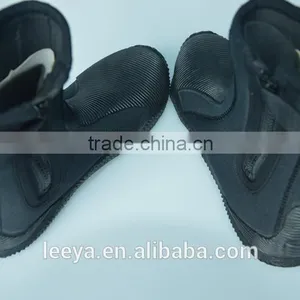 Flexible Soft Waterproof Dive Boots Neoprene Shoes thumbnail-2