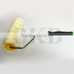 Paint Roller Brush With Rubber Handle thumbnail-1