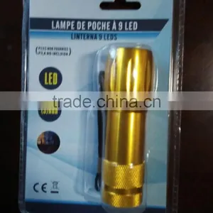 3AAA Battery 9 LED Torch Flashlight Double Blister Card Package Flashlight thumbnail-1