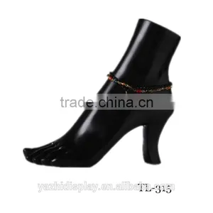 Black Female Foot Mannequin for Window Display thumbnail-1