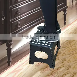 Black Plastic Folding Step Stool for Kids thumbnail-4