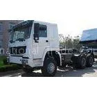 6*4 420HP ABS Prime Mover Truck With ZF8098 Steering Gear Box thumbnail-1