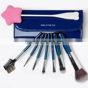 7 Piece Soft Bristles Makeup Brushes Travel Makeup Brush Kit With Royal Blue Cosmetic Brushes Case thumbnail-1
