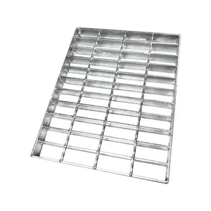 Heavy Duty Stainless Steel Grating for Sturdy Inspection Stairs and Platforms thumbnail-1