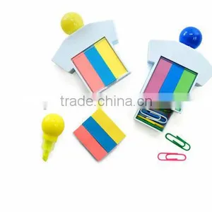 Figurine Highlighter With Clip and Memo thumbnail-1