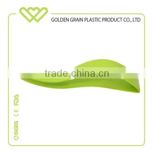 Wholesale Custom Colorful Plastic Segmentation Cake Knife thumbnail-1