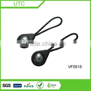 Mini Compass Zipper Puller for Outdoor Backpack thumbnail-1