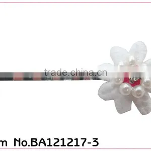 Flower Bridal Hair Pin for Weddings thumbnail-1