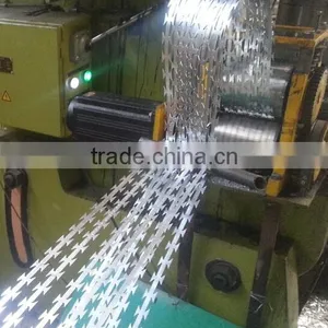 Hot Dipped Galvanized Concertina Razorbarbed Wire thumbnail-1