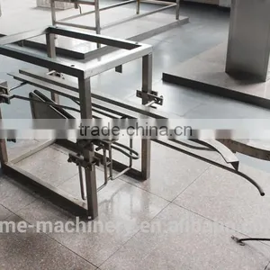 Live Chicken Slaughterhouse Poultry Carcass or Claws Automatic Unloading Device Abattoir Machinery of Poultry Slaughter Line thumbnail-1