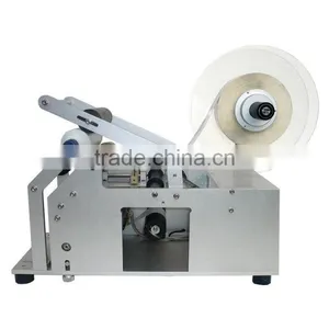 JF2014 Semi Automatic Flat Labeling Machine Semi Automatic Round Bottle Labeling Machine thumbnail-1