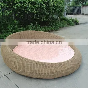 Theme Hotel Furniture Spring Mattress Wicker Big Round Bed thumbnail-3