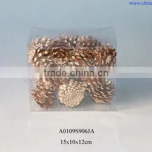 Christmas Pincone thumbnail-1
