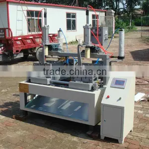Horizontal Type Blow Molding Machine thumbnail-2