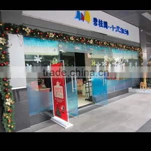LED Decorated Artificial Christmas Garland With Warm White Lights thumbnail-1