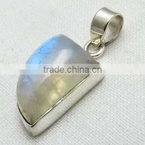 Design !! Rainbow Moonstone 925 Sterling Silver Pendant, Handmade Silver Jewellery, Wholesale Silver Jewellery thumbnail-3