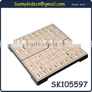Color Chess Board With Folding Plastic Chess Set With EN71 thumbnail-1