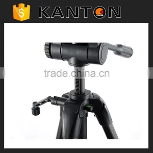 Professional Convenient Lightweight Camera Tripod thumbnail-4