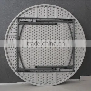 5ft Round Plastic Wedding Table thumbnail-2