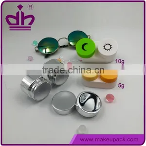 Day and Night Cosmetic Cream Jar Sample Packaging thumbnail-2